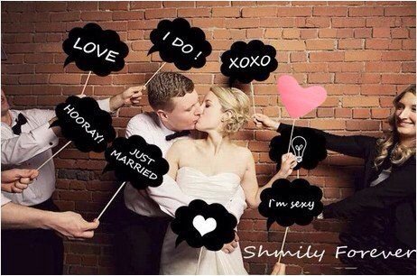 Amazon.co.jp: 結婚式に 吹き出しフォトプロップス8点セット(HAPPY